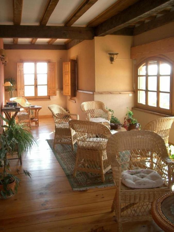 בית הארחה Villovela de Pirón 	El Camino Real מראה חיצוני תמונה