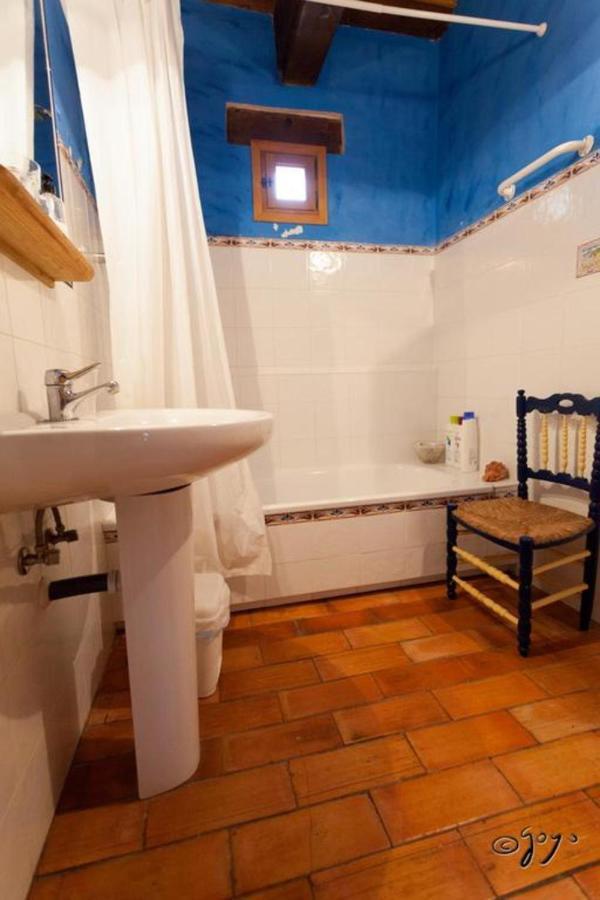 בית הארחה Villovela de Pirón 	El Camino Real מראה חיצוני תמונה